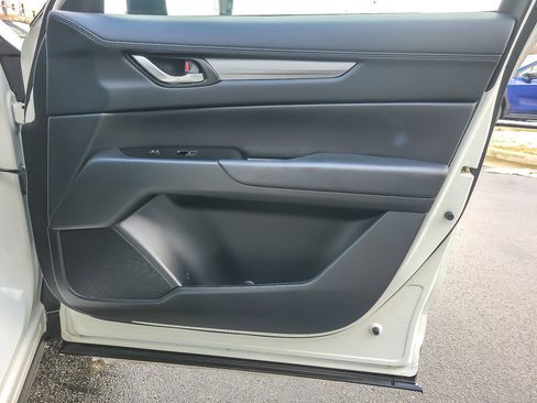 Used 2022 MAZDA CX-5 AWD 2.5 S w/ Preferred Package image 19