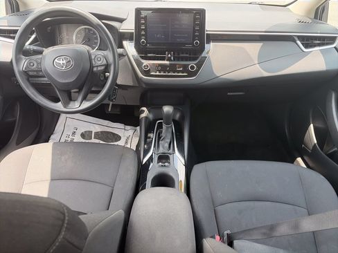Used 2021 Toyota Corolla LE FWD image 14