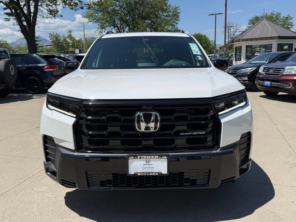 Certified 2026 Honda Pilot Black Edition image 11