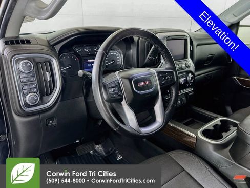 Used 2021 GMC Sierra 1500 Elevation w/ Preferred Package AWD/4WD image 3