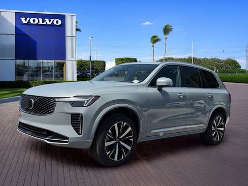 New 2026 Volvo XC90 B5 Core AWD/4WD image 3