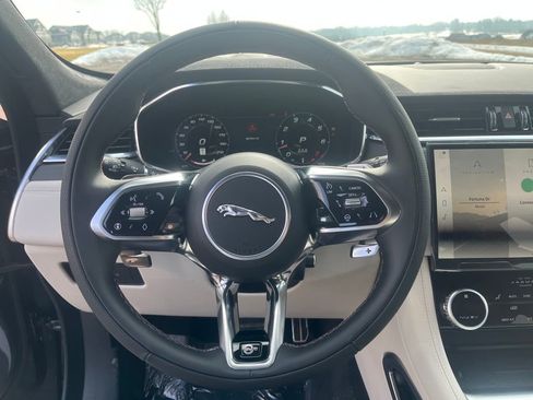 New 2026 Jaguar F-PACE SVR AWD/4WD image 14