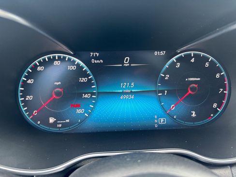 Used 2021 Mercedes-Benz C 300 4MATIC Sedan w/ AMG Line image 10