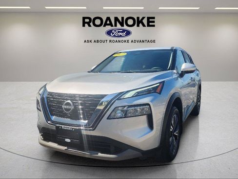 Used 2023 Nissan Rogue SV AWD/4WD image 7