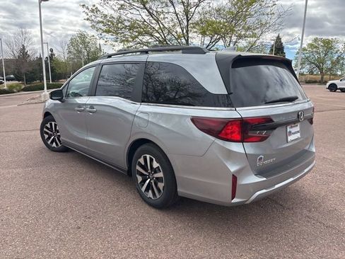 New 2026 Honda Odyssey EX-L image 4