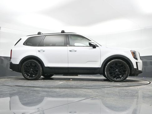 Used 2022 Kia Telluride EX w/ EX Premium Package image 35