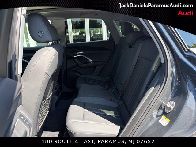 Used 2025 Audi Q5 Premium w/ Convenience Package AWD/4WD image 14