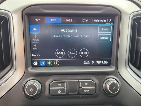 Used 2020 Chevrolet Silverado 1500 LT w/ Texas Edition image 16