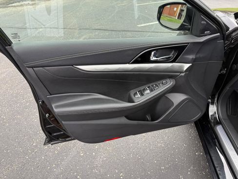 Used 2017 Nissan Maxima 3.5 SL image 8
