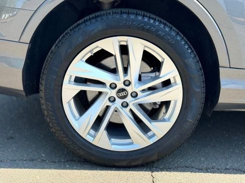 Certified 2023 Audi Q7 2.0T Premium w/ Convenience Package AWD/4WD image 10