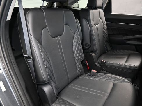 Used 2023 Kia Sorento SX image 55