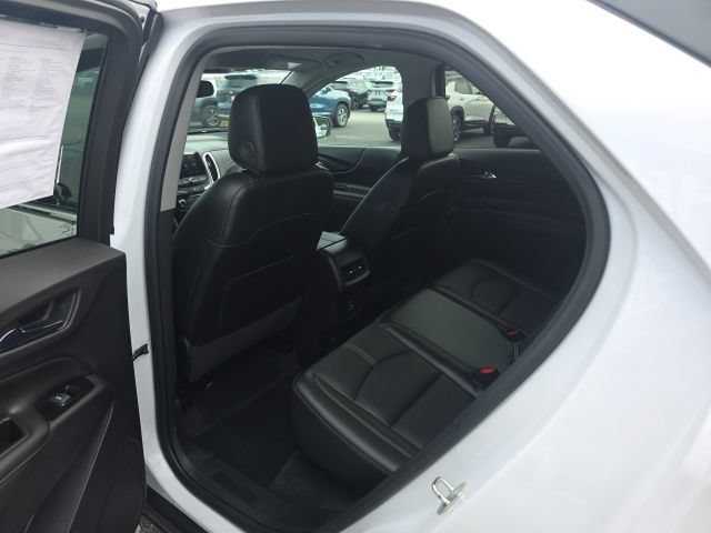 Used 2024 Chevrolet Equinox Premier AWD/4WD image 27