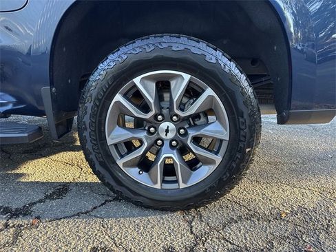 Used 2021 Chevrolet Silverado 1500 RST image 33