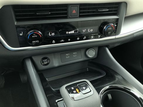 New 2026 Nissan Rogue SV image 30