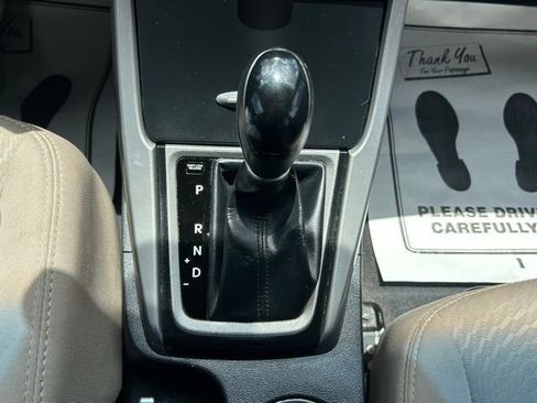 Used 2016 Hyundai Elantra Value Edition FWD image 25