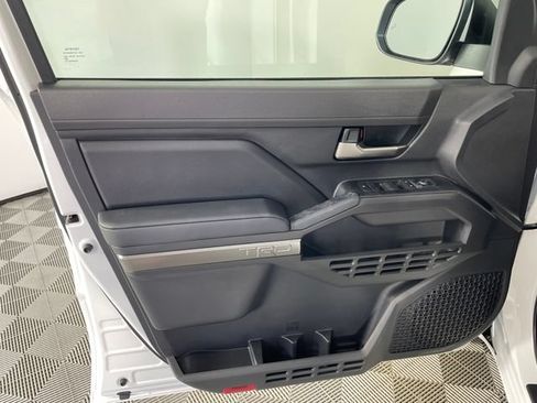 New 2026 Toyota Tacoma TRD Off-Road AWD/4WD image 8