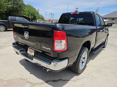 Used 2022 RAM 1500 Big Horn AWD/4WD image 7