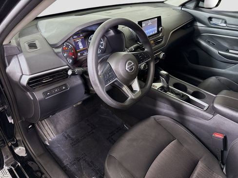 Used 2022 Nissan Altima 2.5 S FWD image 23