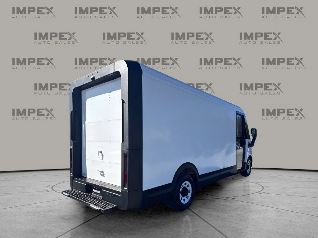 Used 2025 Chevrolet Brightdrop 600 AWD/4WD image 5