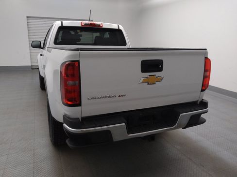 Used 2019 Chevrolet Colorado W/T w/ WT Convenience Package RWD image 6