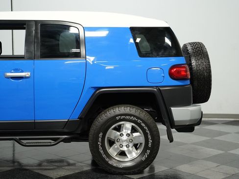 Used 2008 Toyota FJ Cruiser image 20