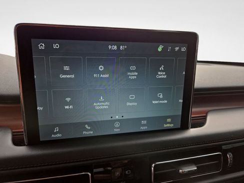 Used 2022 Lincoln Aviator Reserve w/ Equipment Group 201A AWD/4WD image 29