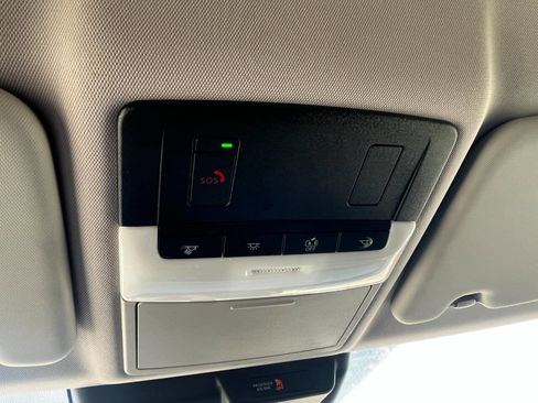 Used 2022 Mitsubishi Outlander SE image 29