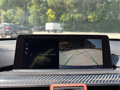 Used 2018 BMW M4 Coupe image 29