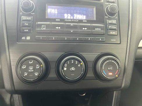 Used 2014 Subaru Impreza 2.0i Premium w/ All-Weather Package w/CVT image 16