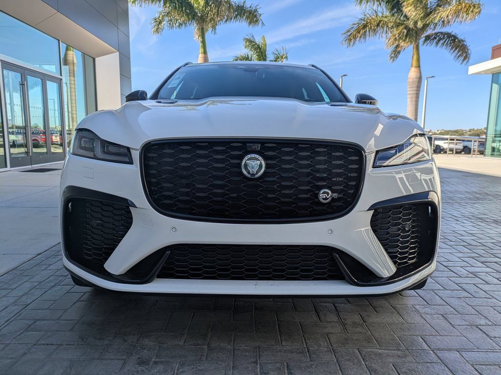 New 2026 Jaguar F-PACE SVR AWD/4WD image 9