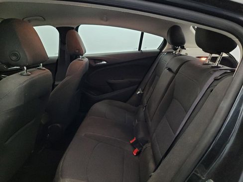 Used 2017 Chevrolet Cruze LT w/ Convenience Package FWD image 18