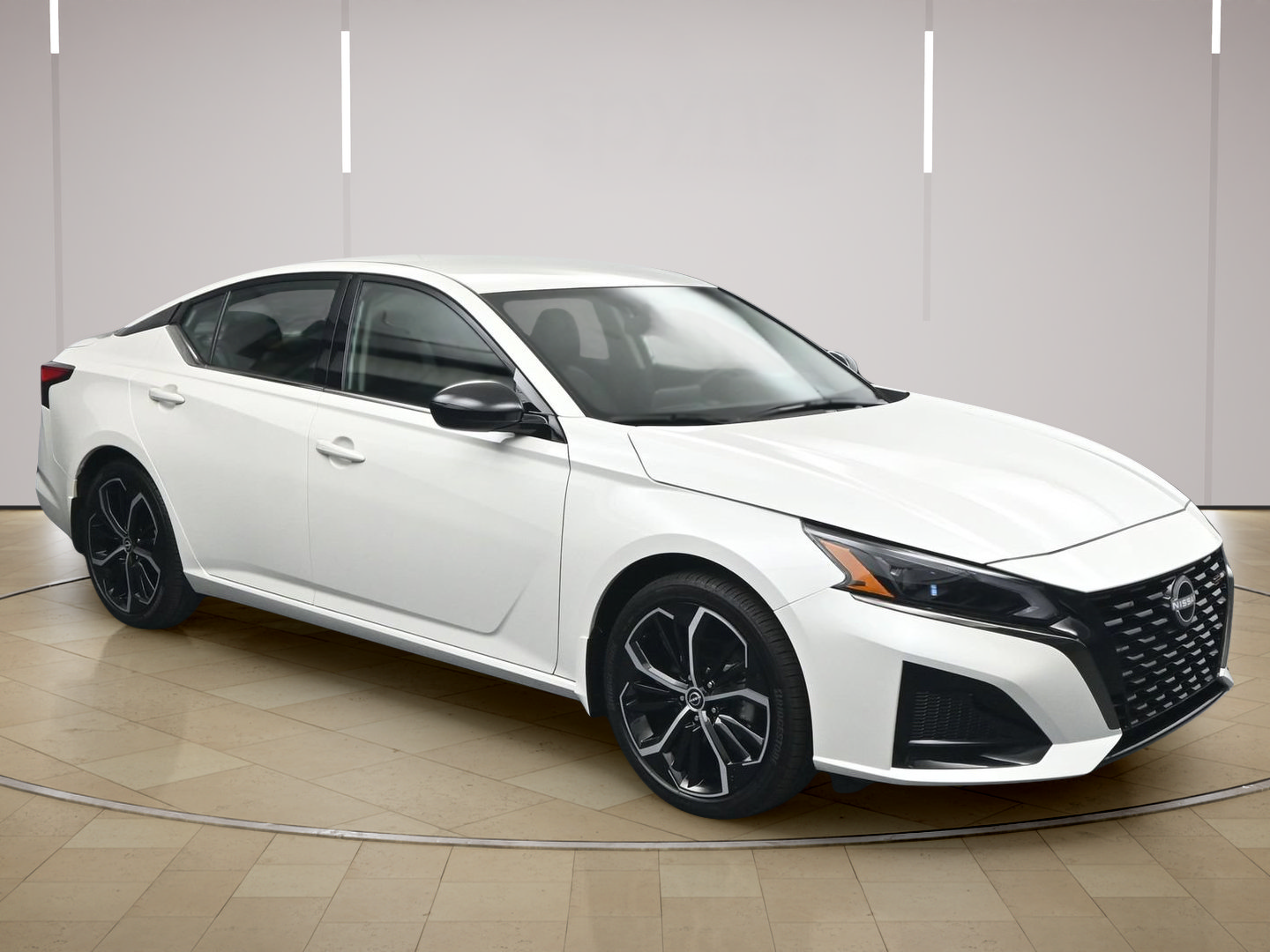 Certified 2025 Nissan Altima 2.5 SR FWD image 1