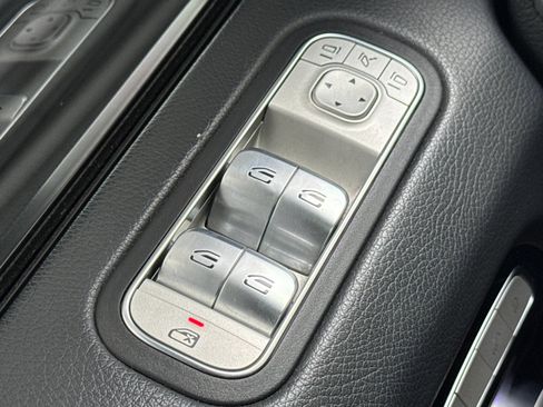 Used 2022 Mercedes-Benz G 550 w/ Exclusive Interior Package image 31