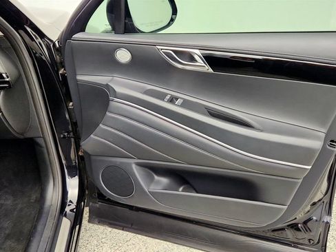 Used 2025 Genesis GV80 2.5T Standard AWD/4WD image 26