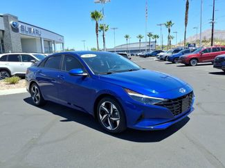 Used 2023 Hyundai Elantra SEL w/ Convenience Package FWD video 1