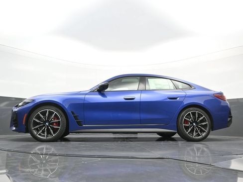 New 2026 BMW 430i xDrive w/ M Sport Package AWD/4WD image 25