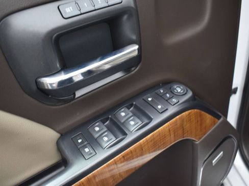 Used 2018 GMC Sierra 1500 SLT image 10