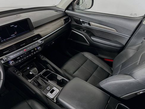 Used 2022 Kia Telluride EX w/ EX Premium Package FWD image 26