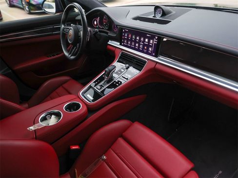 Certified 2023 Porsche Panamera GTS image 38