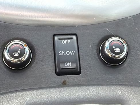 Used 2014 INFINITI Q60 AWD Coupe w/ Premium Package image 27