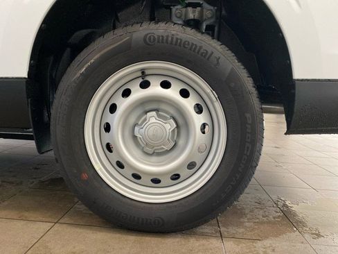 New 2025 Ford Maverick XL image 22