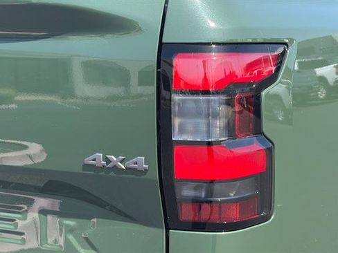 New 2026 Nissan Frontier SV w/ Tow Package AWD/4WD image 30