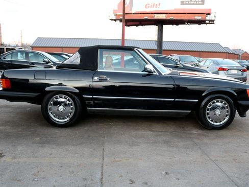 Used 1986 Mercedes-Benz 560 SL image 30