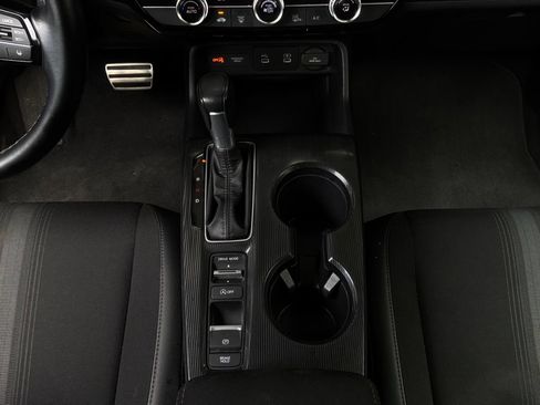 Used 2025 Honda Civic Sport image 13
