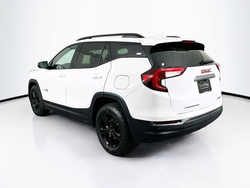 Used 2024 GMC Terrain AT4 AWD/4WD image 5
