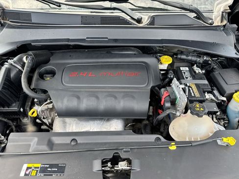 Used 2022 Jeep Compass Latitude image 24