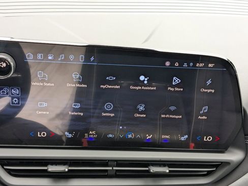 New 2026 Chevrolet Silverado EV LT AWD/4WD image 18