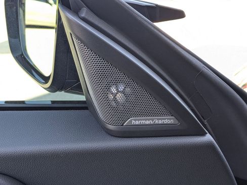 Used 2025 BMW M240i Coupe w/ Premium Package RWD image 14