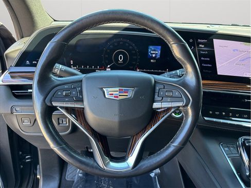Used 2022 Cadillac Escalade ESV Luxury RWD image 28