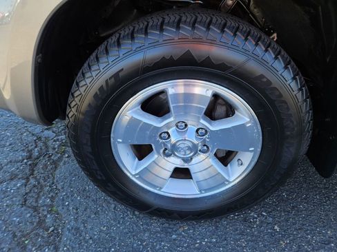 Used 2008 Toyota 4Runner SR5 image 8